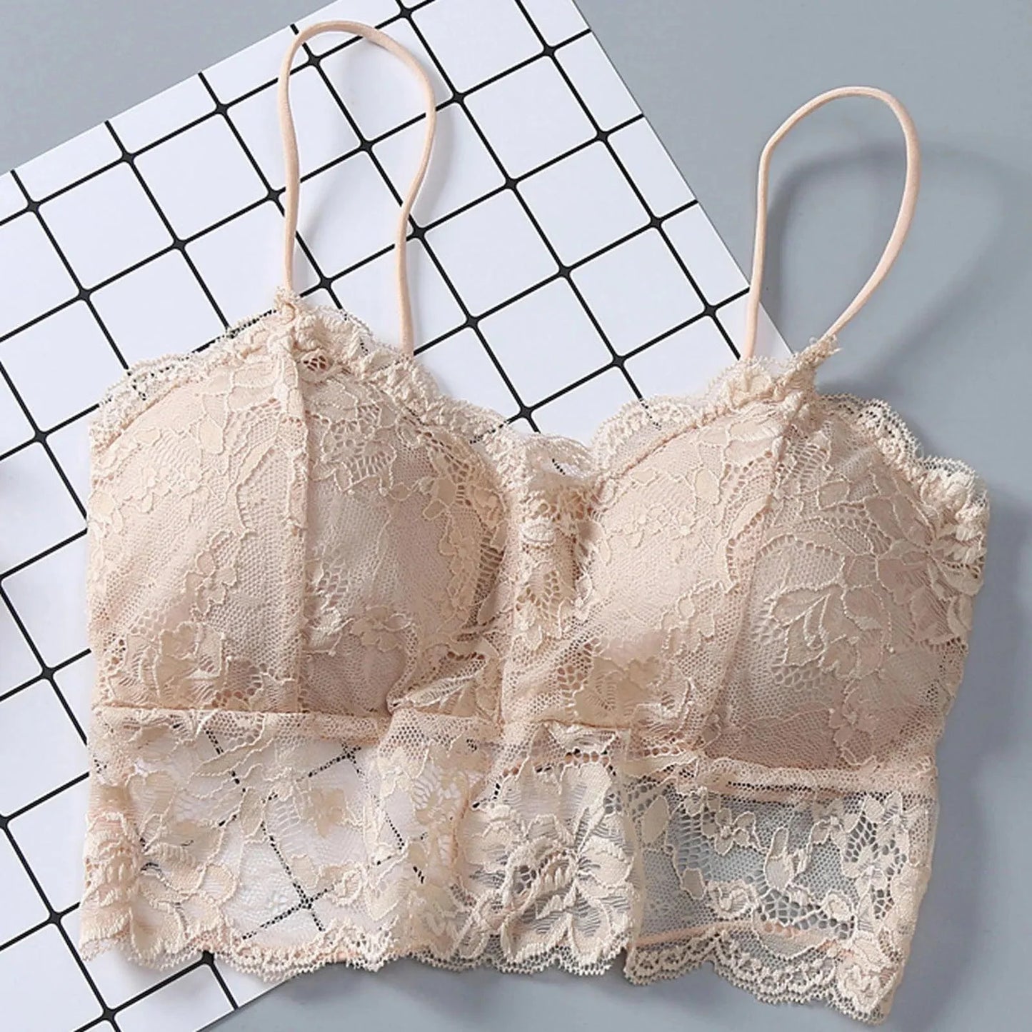 Constanze - Kanten Bralette met Pads