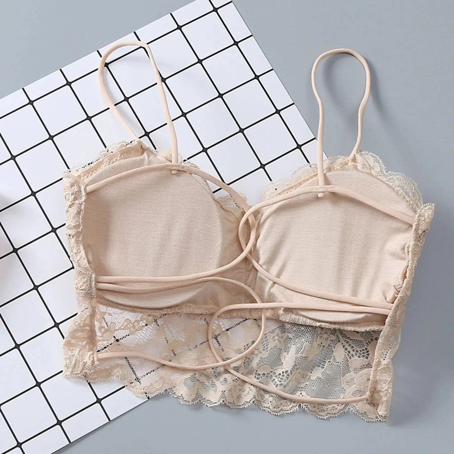 Constanze - Kanten Bralette met Pads